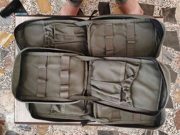 جعب طبابة زيتوني امريكي اصلي غير مستخدم القطعة ٣٥ الف ***********
