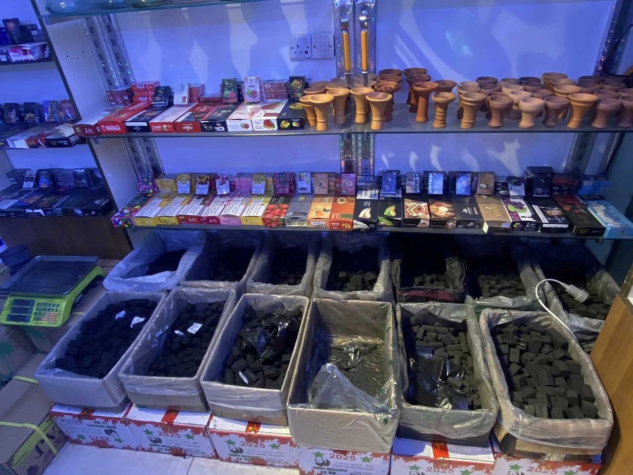 محل نراكيل للبيع
السلام عليكم 
محل نراكيل للبيع 
المحل خير من الله وشغال 
سبب البيع عدم التفرغ
المكان البصرة المعقل
المحل بي غراض وخزن خير من الله 
محتوياتة 
نراكيل ألمانيا 
نراكيل خشب
سحبات 
خلطات واسطولة خزن
فحم خزن 
اكسسوارت  خير من الله
سبالت عدد 2
ثلاجة
سستم كامرات
بيج انستكرام 11k
إعلان ضوئي

السعر 18 مليون وبي مجال

للأستفسار 
***********
