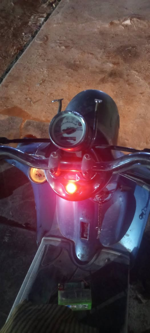 دراجة كلاسك60 للبيع دراجة بلادي نقص كفرات اوباتري الباقي كلشي شغال العنوان بغداد  رقم الهاتف ***********السعر225اوبيها مجال
