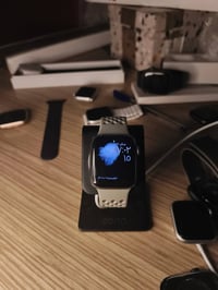 ابل واتش • جيل خامس • ٤٠مم