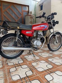 للبيع تايكر اصولي 2018 بيه مكينه نامه 22  400 بيه مجال 07811653720