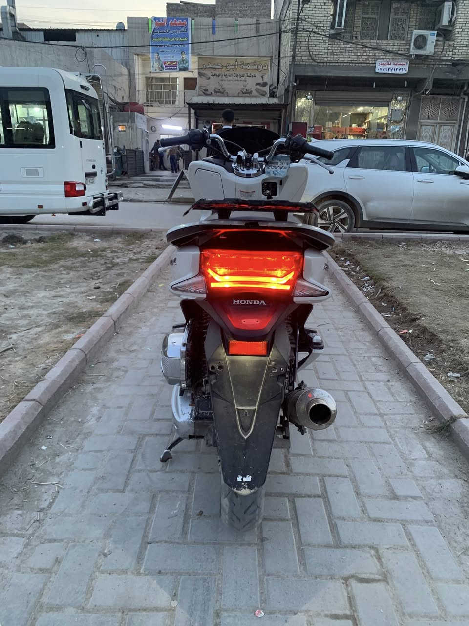 سلام عليكم بي سي اكس جيل ثاني مكفوله كفاله عامه ماشيه ٢٧سعر 1550رقم ***********
