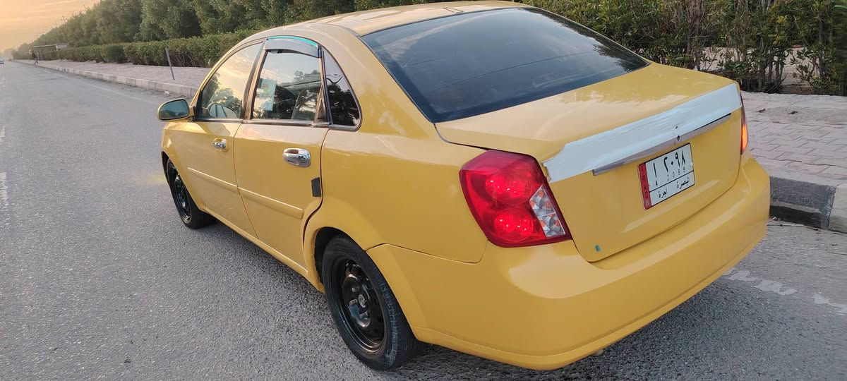 اوبترا 2009
سنويه لغايه 2027
مكينه وكير راديترات باتري كله جيد توني شادهن مصفره غرامات
مكاني البصره الزبير ..سعرها 48 
***********
