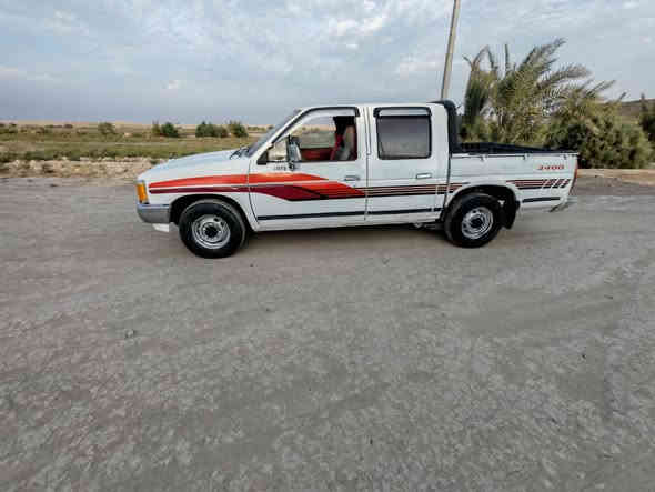 سلام عليكم للبيع بيكم نيسان موديل 91 محرك مكفول رقم 17 اكليزي سياره حلوه و جاهزه مكان سياره البصره الدير سعر سياره38 و بيه مجال رقم ***********
