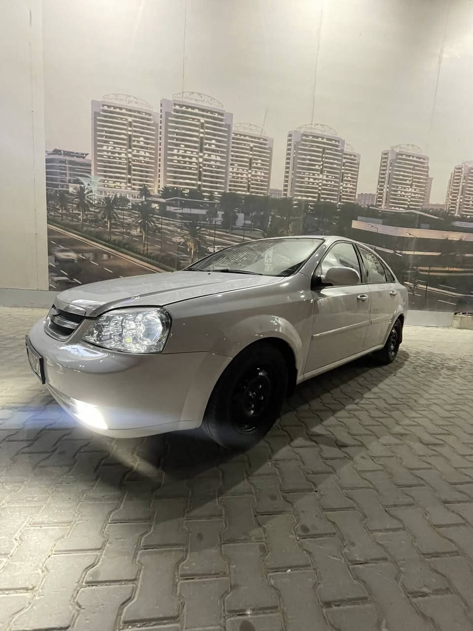 سلام عليكم اوبترا ٢٠١١ سياره نضيفه وجاهزه 
رقم ديالى بسمنا كير ميكنه خير من الله 
تخم تاير جديد باتري جديد 
صدر جديد 
مكان السياره بغداد غزاليه 
السعر ٧٢ وبيه مجال 
***********
