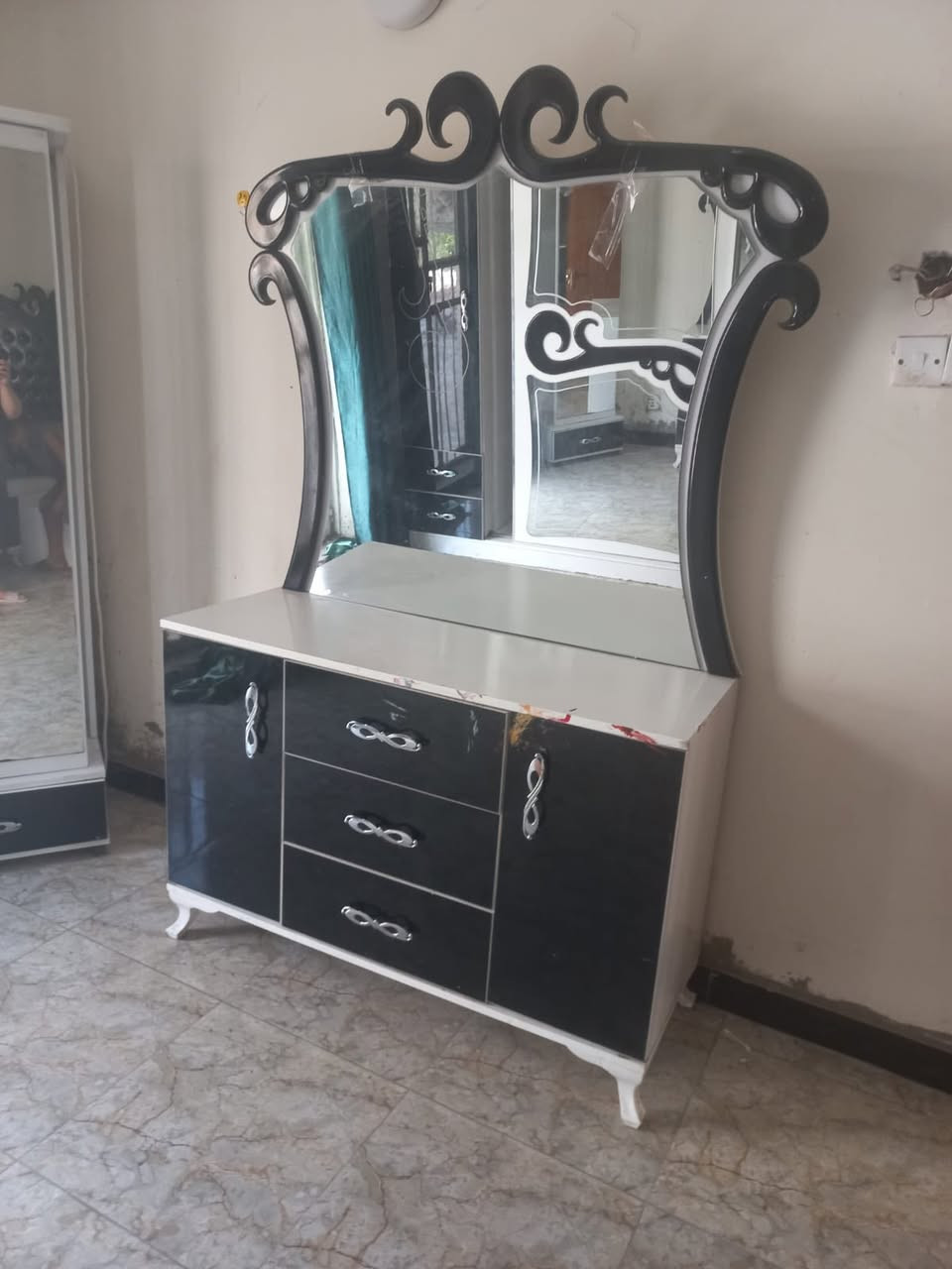 غرفه نوم تركيا للبيع ٦٠٠ بيها مجال ٩ قطع كبيره الحجم


**إذا كنت صاحب هذا الإعلان وتريد حذفه لأي سبب، رجاءا أرسل رسالة إلى الدعم الفني**