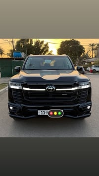 تويوتا لاندكروز 2025  (SAS) GXR Black Edition Limited S  ضمان تويوتا ا...