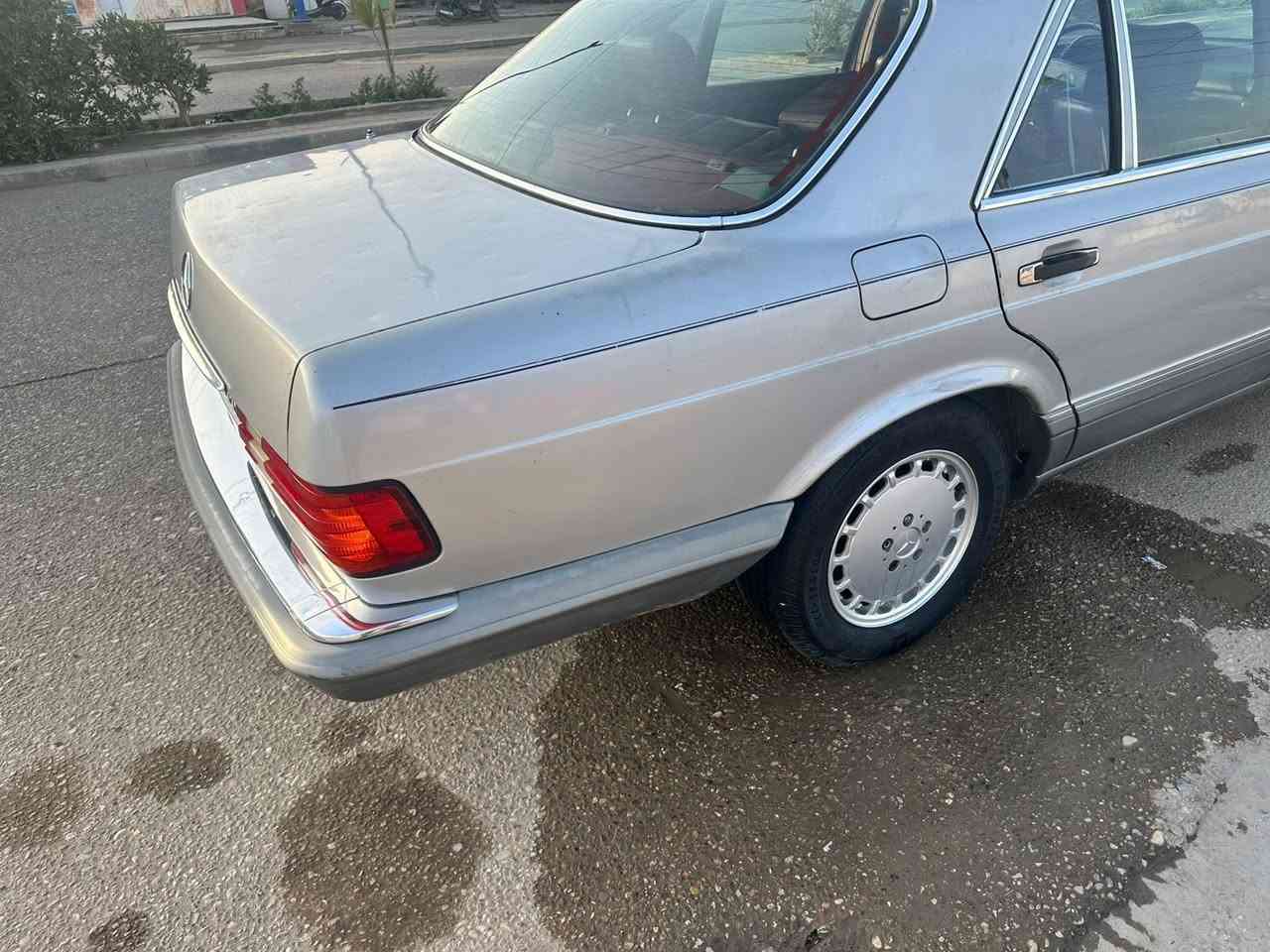 مارسدس جانبو مديل ١٩٩٠ فول مواصفات حداديه جديده كصه جنطه شغل باجات 
مكان عماره
سعر 55
.مكان عماره
***********
