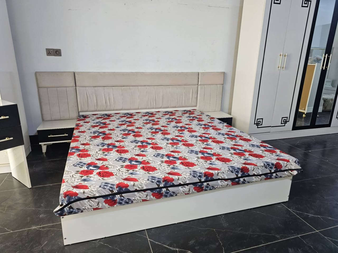 غرفة النوم أخو جديد شراي راسلني خاص


**إذا كنت صاحب هذا الإعلان وتريد حذفه لأي سبب، رجاءا أرسل رسالة إلى الدعم الفني**