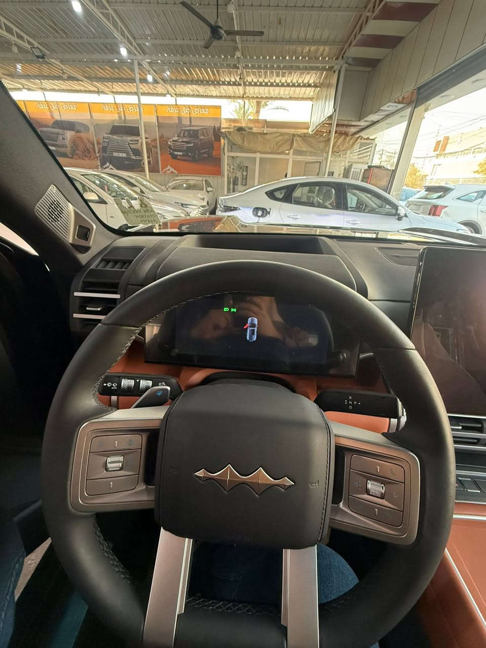 السلام عليكم 🌹
🚗 يتوفر لدى معرض جبل عرفة
📍 العنوان: بغداد – الكريعات – شارع الوقف السني

🔥 ليو بارد7… فخامة + قوة + تكنولوجيا 🔥
إذا تريد سيارة ما ينقصها شي وتجمع كل المواصفات العالية، ليو بارد هي الاختيار الصح 👑

💎 أعلى المواصفات:
✅ 4 كشن تدفئة وتبريد
✅ كراسي كهربائية + مساج
✅ تمشيك 130 كم على البطارية ⚡
✅ 13 كامرة رؤية 360°
✅ أوتو بارك (ركن تلقائي)
✅ لون داخلي مشمشي كامل فخم
✅ ملحقات كاملة
✅ حجم ويل 20 إنج رياضي
✅ شاشة كبيرة + عدادات رقمية
✅ تشغيل ودخول ذكي
✅ شحن لاسلكي للموبايل
✅ أنظمة أمان متطورة
✅ إضاءة LED كاملة.              والسعر فدشي 58000000مليون دينار عراقي وصافي بدون دلاليه        عنوان بغداد معارض الكريعات شارع وقف السني معرض جبل عرفه لاتصال على الارقام التاليه                       *********** محمد.             *********** سجاد.                ***********  حسن
