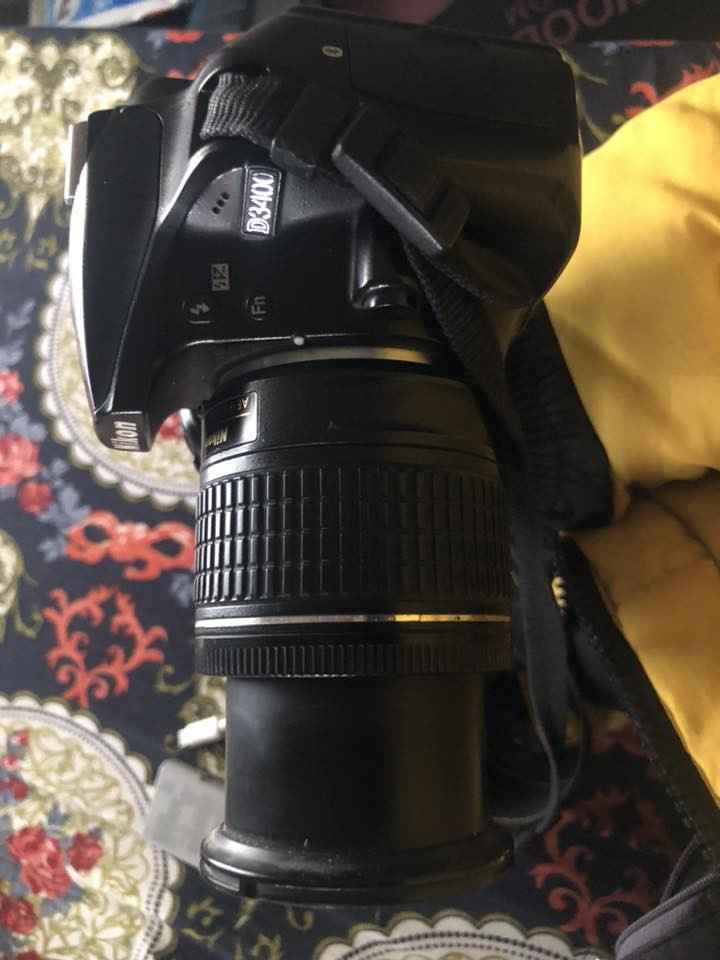 سلام عليكم شباب كامره Nikon/نيكون لل بيع نضيفه بلاديه صوره لوك  حجم 3400/بطاريه شاحن توصاله نقل  حماله كامله مكان ديالئ تقاطع لقدس سعر 250بهية مجال ***********اتصل ورقم ***********
