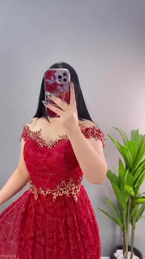 فستان دانتيل فيكتوريا 🤩😍🥰
🤩🤩😍🥰🤩🤩


**إذا كنت صاحب هذا الإعلان وتريد حذفه لأي سبب، رجاءا أرسل رسالة إلى الدعم الفني**