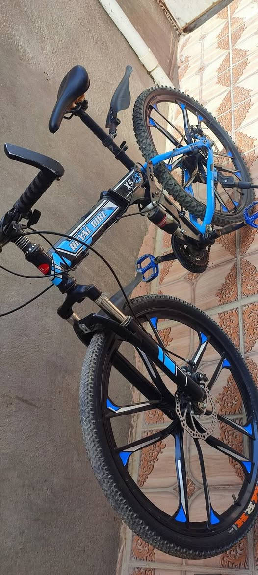 بايسكل جبلي يطبك نضافه مثل ما موضح بالصور سعرة 80


**إذا كنت صاحب هذا الإعلان وتريد حذفه لأي سبب، رجاءا أرسل رسالة إلى الدعم الفني**