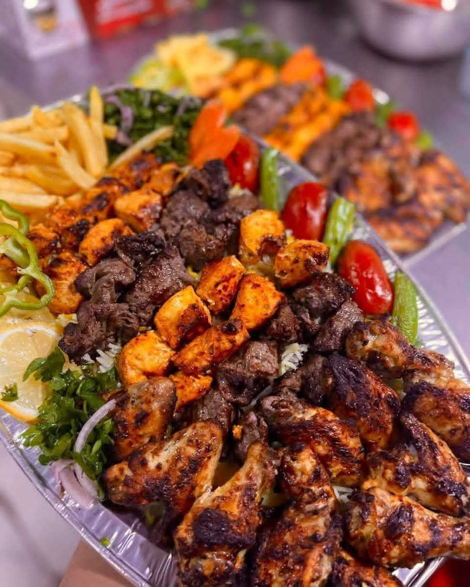 #كباب_حجي_محمد
يعلن عن تواجد كافة انواع المشويات 
 _كباب لحم_ كباب دجاج 🐔 _ تكه لحم _ تكه دجاج على تمن مندي🐔 _اجنحه على تمن مندي _معلاك_ جلاوي _
 قلب🫀 _ طرف 
#يوجد_توصيل_كافة أنحاء الشرقاط
#الشرقاط_الجميله_مقابل_قاعة_ابوالتاج
***********
*********** 
#ملاحظة مفتحين من الساعه 11 صباحا إلى الساعة 12 ليلا
