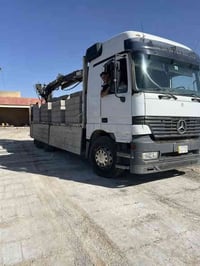 للبيع اكتروز 2001 رقم نينوى الماني ، جهاز هياب ليفر حفاره حجم 140 بالش...