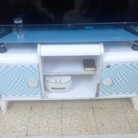 ميز بلازمة • شقق سعيدة