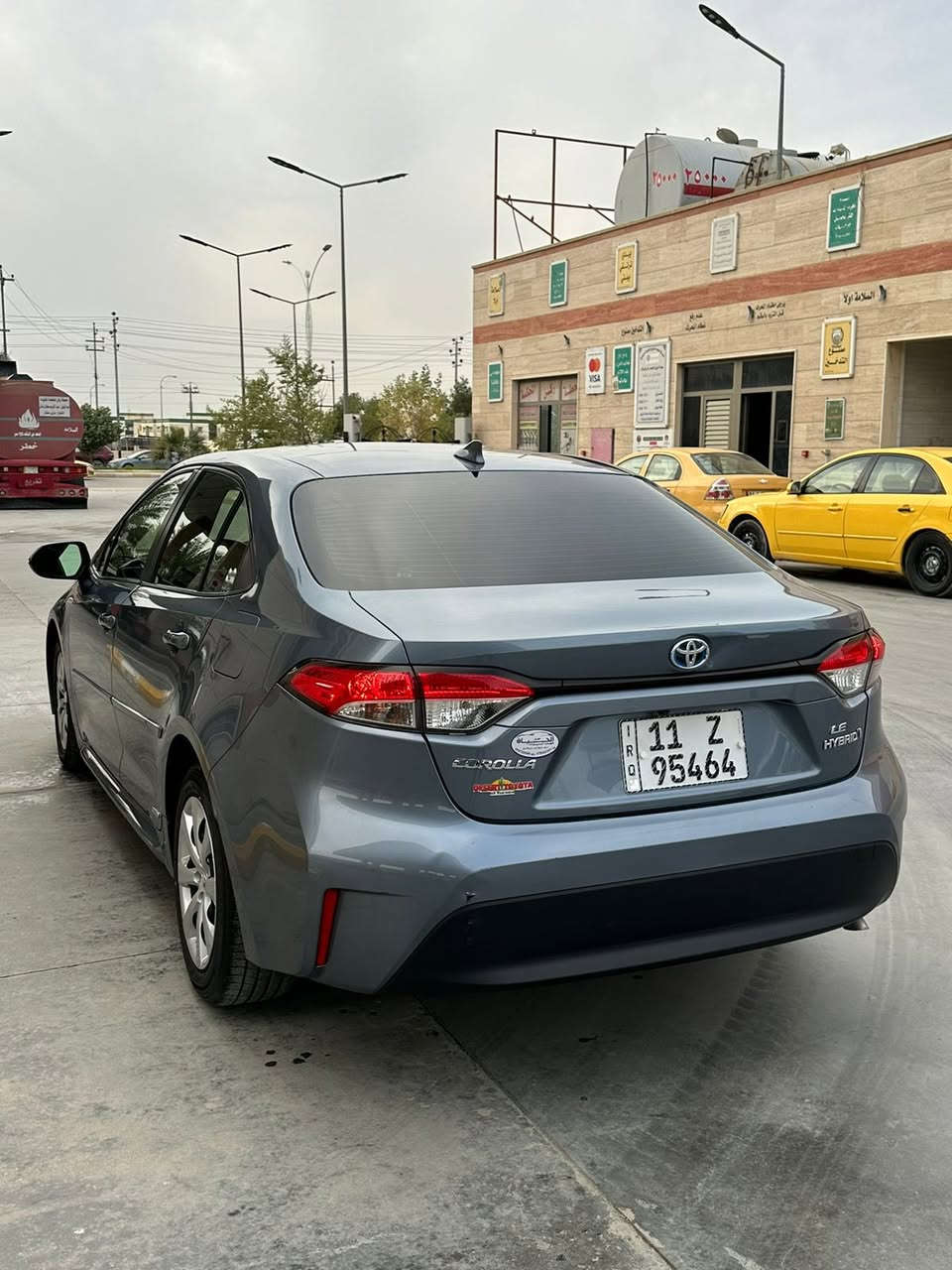 السلام عليكم
للبيع كورلا موديل2023  هايبرد بانزين رقم بغداد حره سياره يابانيه اصل مو تجميع صيني كفاله عامه  فئه لLe
مواصفات لاعتياديه
_رادار امامي
_تحكم كامل بالاستيرن
_ تحديد مسار وقياده ذاتيه
_ شاشه جبيره وكار بلاي
وباقي مواصفات Le لاعتياديه
سياره جديده وجاهزه للاخير بالحقيقه احلا من صور وارد ياباني اصل مو صيني.
مكان ناصريه مركز. سعر (160$)
رقم ***********
