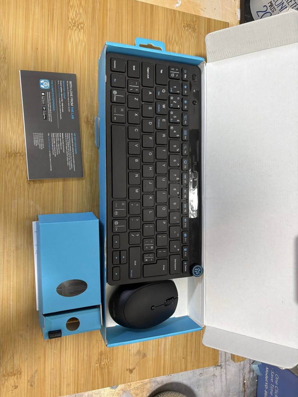 كل قطعة وسعرها مكتوب


**إذا كنت صاحب هذا الإعلان وتريد حذفه لأي سبب، رجاءا أرسل رسالة إلى الدعم الفني**