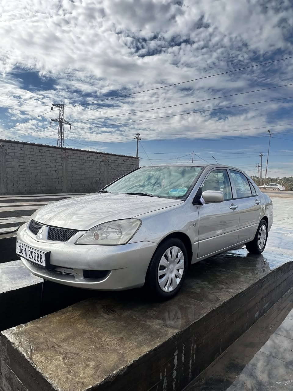 للبيع متسيوبوشي لانسر 2010  كير أوتماتيك  مكينه 1600 بجيس  تبريد ثلج ❄️ تدفئه 🔥    بيها ضربه جاملغ خلفي   وصبغتها حزام اثر جراد. * للجماليه. ✨ ***********
