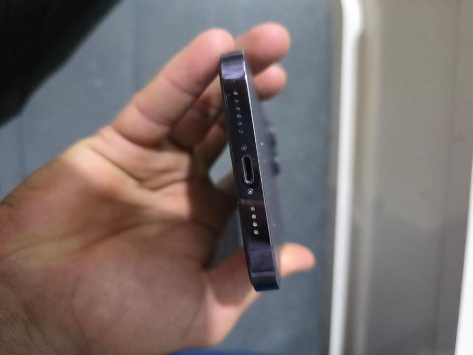 ايفون ١٤ بطاريه ٨٥ جهزي شخصي جهاز نضيف مكفول من كلشي قراضه كامله كرتونه وشحنته جهز شريحتين مكاني بصره قرنه رقمي مجود ***********سعرا مليون قفل من لخير لمايعجبه سعر لا يخبر ولا يرسل
