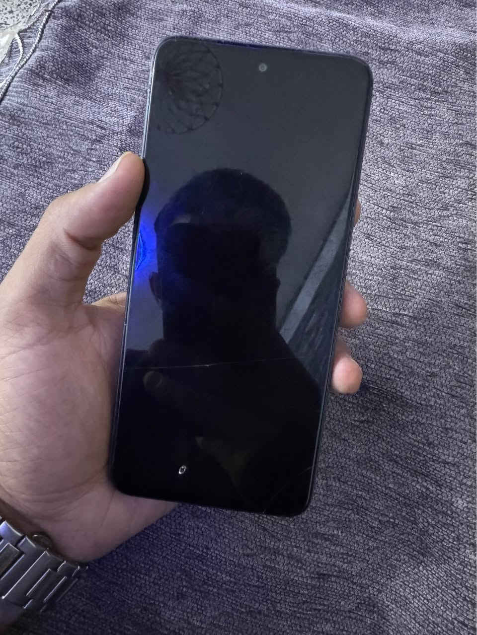 نوبيا نيو2 5g
جهاز العاب نضيف وبي شفتات 
ومكفول من العطل والتصليح
فقط فطر خفيف بالشاشه ومامئثر عليه
السعر 120 وبي مجال 
*********** عمارة, ميسان
