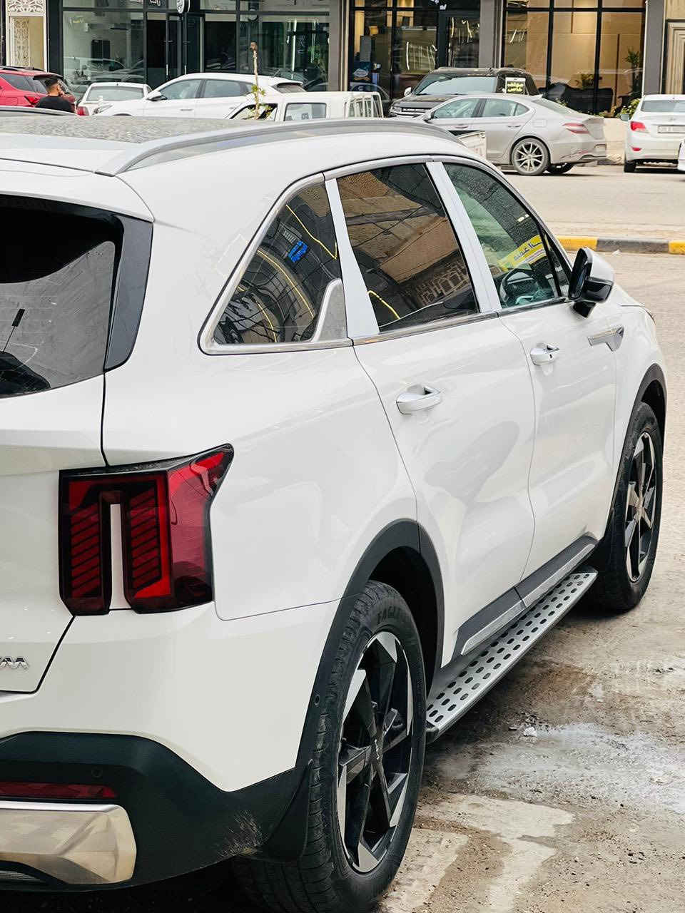 سلام عليكم 
سورنتو 2024 اعلى فئه فول 1/1 للاخير 
سياره جديده استخدام شخصي
6 سلندر رقم شمالي اربيل كفاله عامه
ماشيه 28 مكان السياره النجف الاشرف
السعر 330 قفل
مكلف بالنشر 
رقم صاحب السياره
***********
