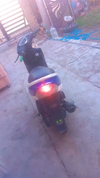 شباب مكلف بنشر دراجه ماكس عدله نضيفه موضحه بصور اليحب يجي يشوفها 500 و...