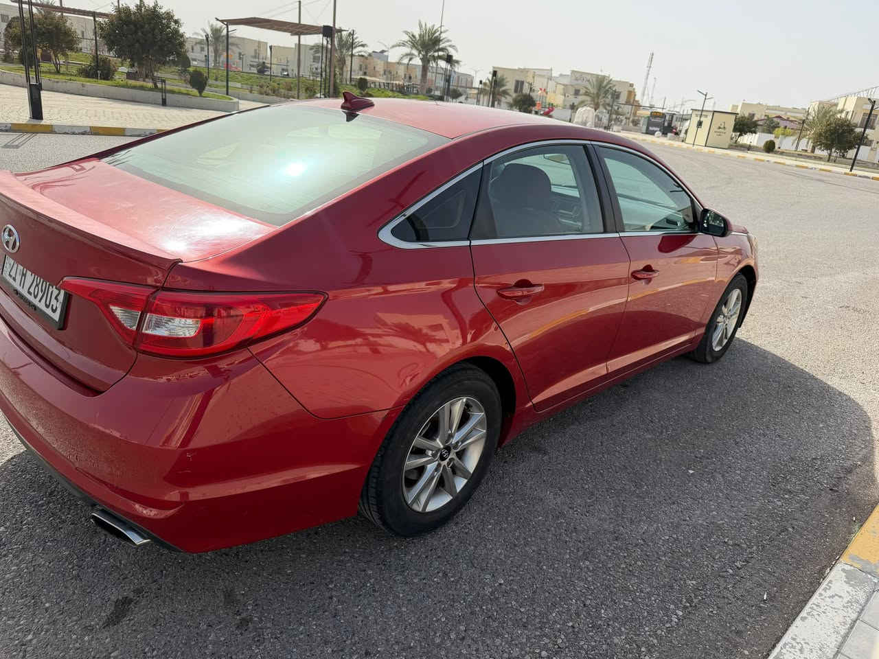 سوناتا موديل 2017 لون ماروني
 رقم سليمانية تحويل مباشر
 ضررها  بسيط بنيد وجاملغ امامي محرك مفتوح ومجفت درجة اولى
 بيها بعض الملاحظات موجودة بالصور سعرها ١١٠ وبيها مجال بسيط مكان السيارة صلاح الدين تكريت
تواصل***********
