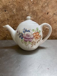 مستلزمات منزل • مستعمل • للبيع