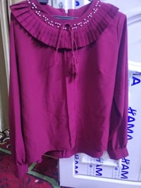 ملابس • مقاس ٤٢ • للبيع