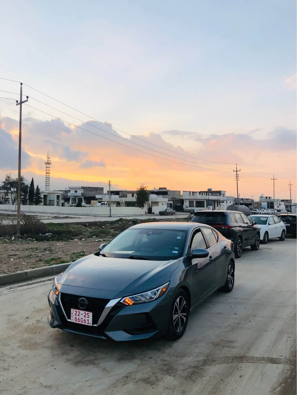 سنترا موديل 2023 4قطع صبغ بدون دواخل و ارباك بدون شاصي ماشي 30 كيلو متر خروجيه جديد كدامك 3اشهر للترقيم 

*********** اكر, نينوى
