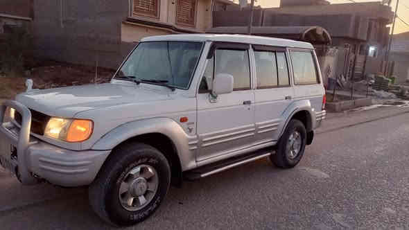 السلام عليكم كالوبر لبيع رقم بغداد مشروع وطني سياره حلوه مال جناي راعيه متوازي على بيعته عنده ضرف  ويريد مكلف بلنشر وشرط التحويل اليشتري كون يداور جاهزه تخم تاير حداديه مكينه كير خير من لله مكفوله من لصبغ والخياس السعر 68وبيها مجال ***********
