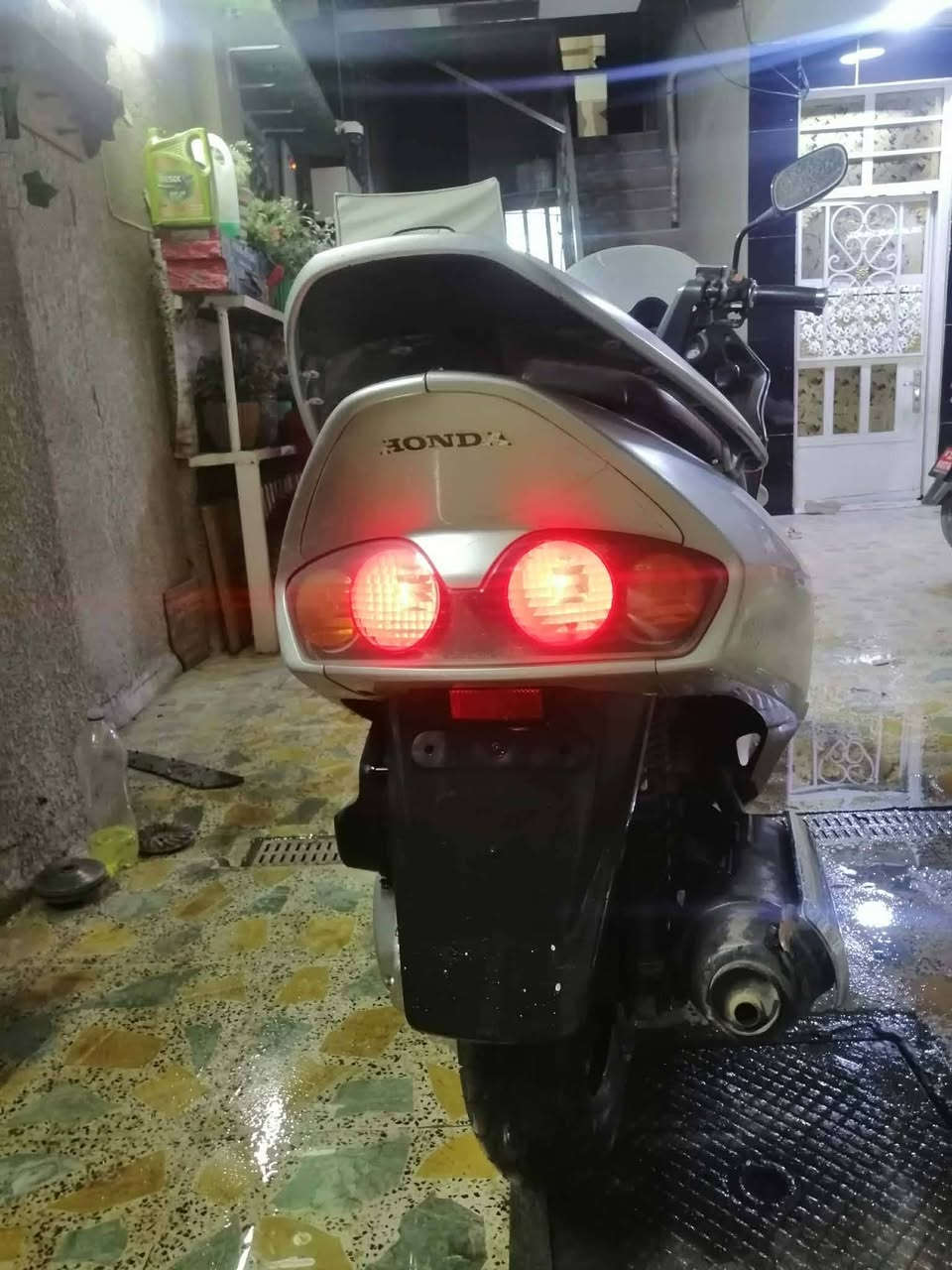 سلام عليكم فورزه 06  مكينه تشك الكاع نكره بكل وقت كهربائيات كله شغاله عالي ناصي اشاير دبل اشاره كيجات كله شغال كلوب جنطه حساس ستاند كهربائي منفيس موجود كابريته يرادله تنضيف فقط ترايك وين متريد  مراوس بدراجه ازغر منه لان هاي ما اكدر ادخله من الباب او بيع واتساب ***********
