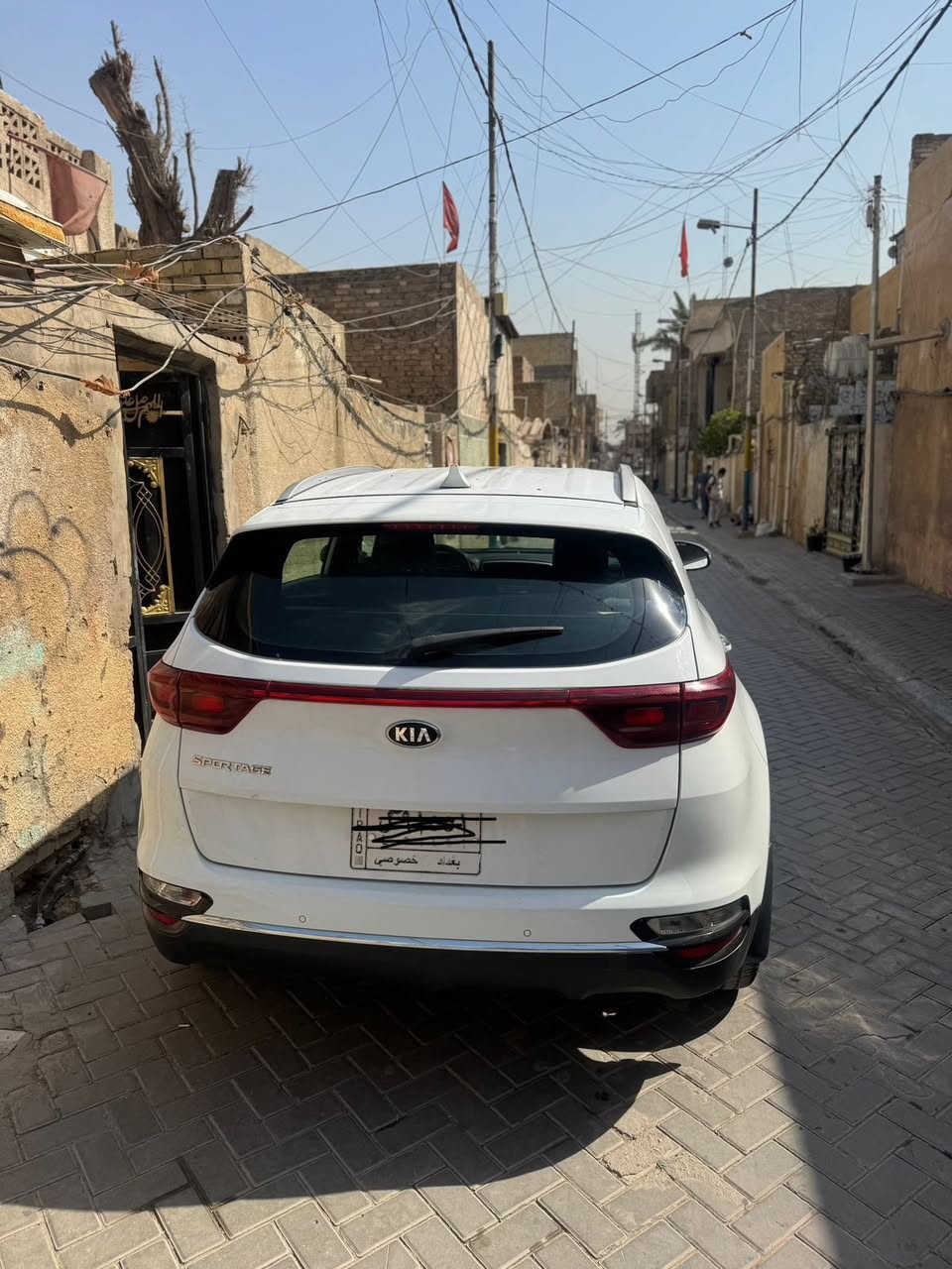 سلام عليكم .... سبورتج موديل 20 خليجي بغداد
بسمي ماشيه ٥٧ مكفوله من صبغ والبارد 
مواصفات عادي كامره دوره مري شفط شاشه كار بلي 
اتصال وتساب ***********
