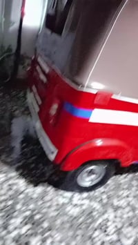 تكتك للبيع موديل 18رقم وسنويه 28 التواصل مع هذا الرقم 07714061759