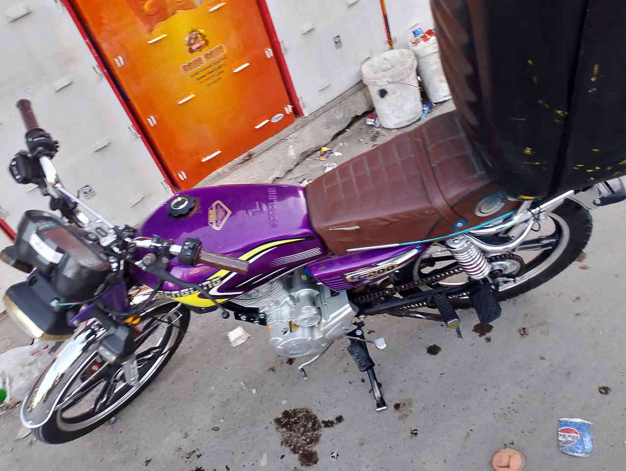 السلام عليكم دراجه كير ايراني موديل 24 محرك مكفول بس بيها نواقص شراي 450 وبيها مجال حك الجيه مكاني كريعات ممتوفر ماسنجر واتساب فقط 
***********
#كير #ايراني #كريعات #ابوجنه
