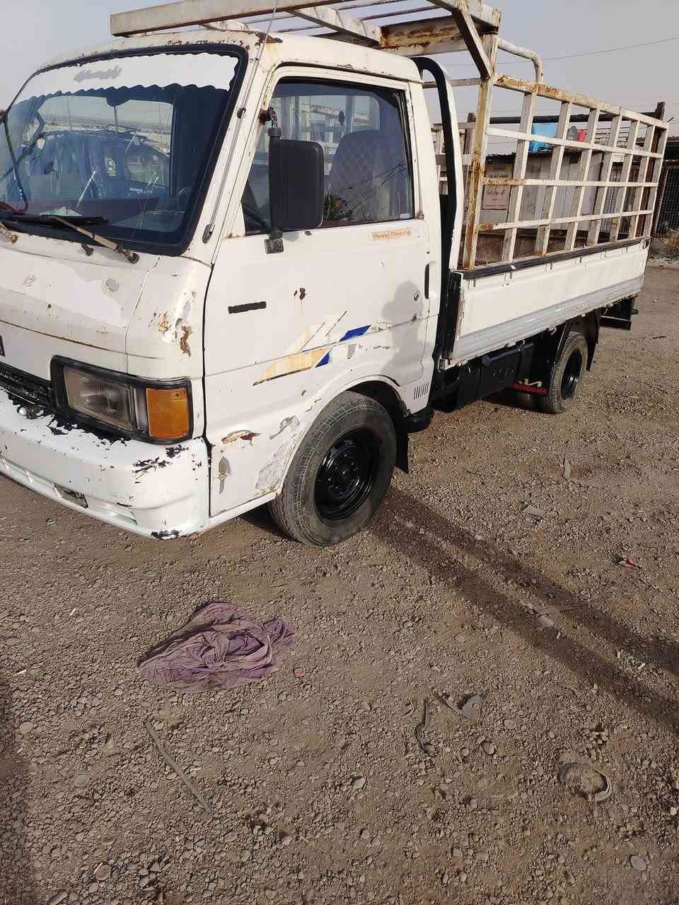 كيا للبيع موديل ١٩٩٣ تفاصيلها هذا رقمي***********
