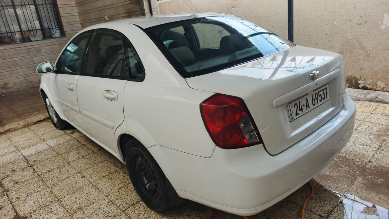 #شفروليت أوبترا_2010 موؤسسه رقم دهوك دولي بسمي سیاره جدیده وضع 
شرکه بدون تبديل فقط بيها رش تجميلي جاملغ ألامامي 
ألايمن وطخه صغیره بقبغ الصندوق مصلح وارجع شرکه محرك1.6 فووول توماتيك سیاره حلوه ومرتبه میعوزها اي 
شي كلها على وضع شرکه وشرط مکان السياره موصل 
لايمن تواصل اتصال *********** سعر ٨٠
