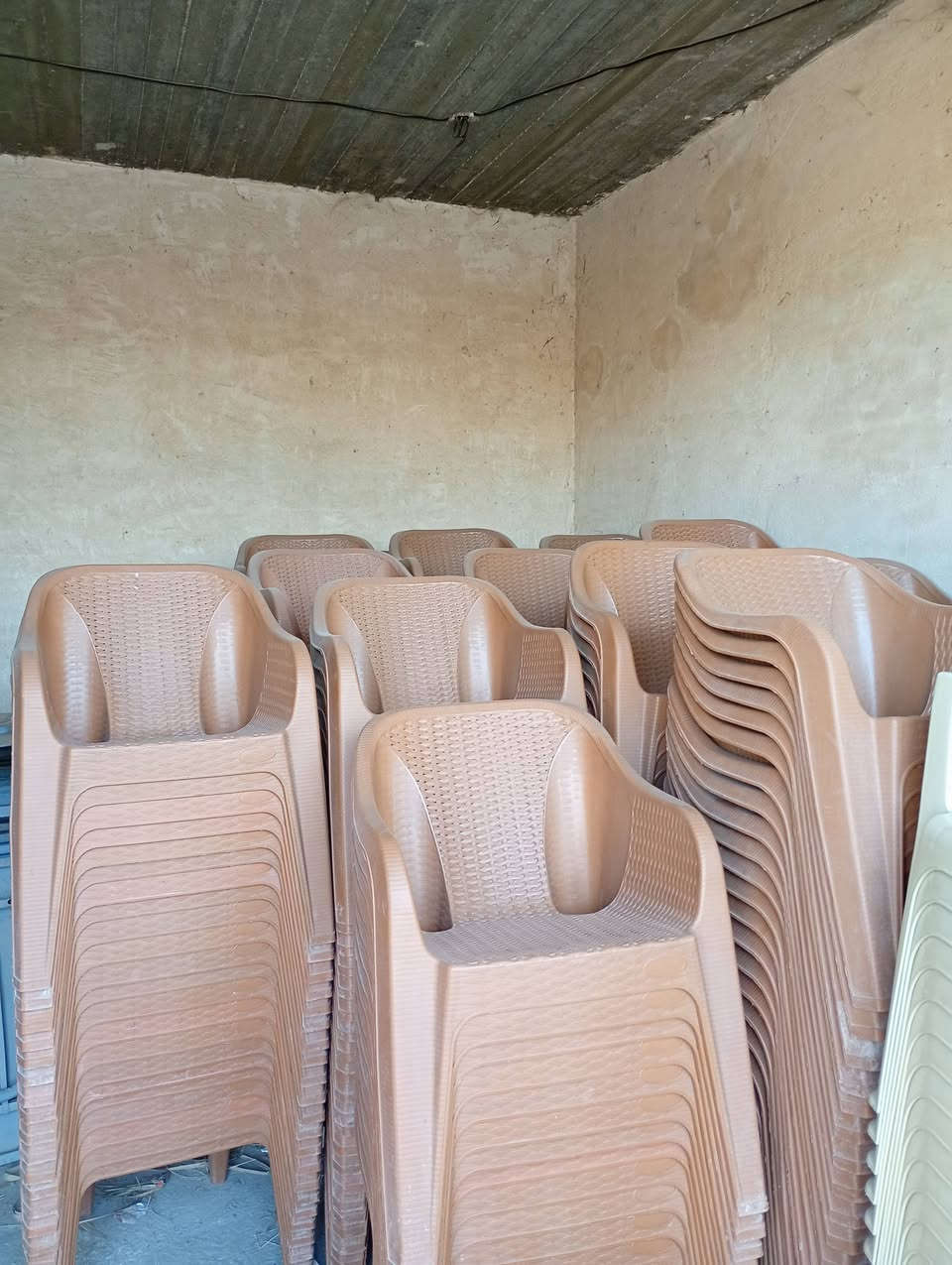 كراسي للبيع الكرسي ب7الاف وبي مجال
مفرد+جملة تختلف 

للستفسار الاتصال على الارقام التالية

‏‪0786 763 5158‬‏

‏‪075-094-51180‬‏
