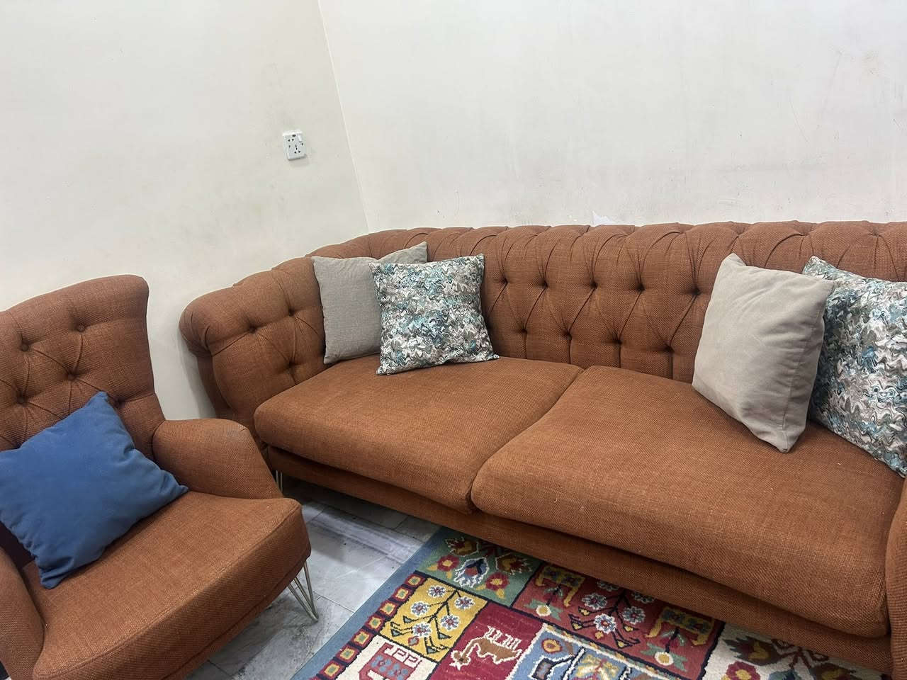 تخم للبيع مشتري من شركة البرونز بمليون وربع يبيعوو ب٧٥٠  نظيف أي شي مابيه البيع بسبب الانتقال لبيع آخر 

مكلفه بالنشر 
***********
