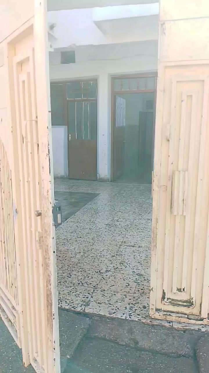 بيت للايجار حي الاصلاح الزراعي قرب جامع صلاح الدين الايوبي ***********
