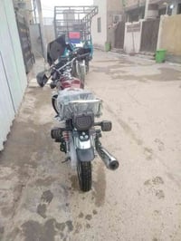 دراجه تايكر موديل ٢٥ صارله اسبوعين من نازله من الرمبه بعد جديده واحله ...