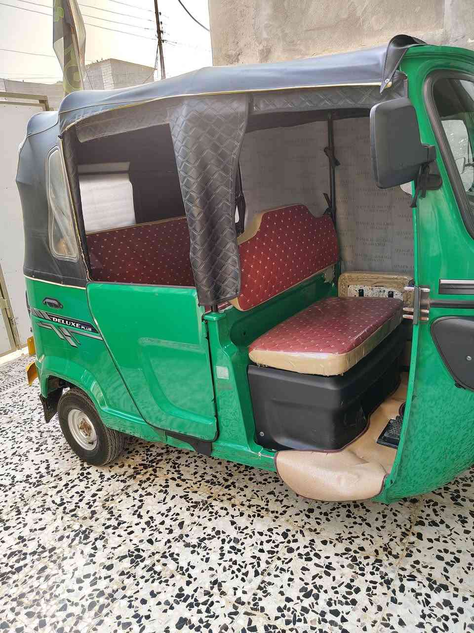 تكتك تي في اس مديل 22
رقم أو سنويه ميسان العماره
سعر ب8
***********
