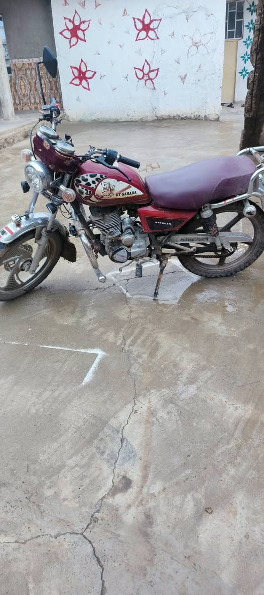 سلام عليكم مكاني الكسك قريه هضيمه للبيع ابو انمر سلف وايرمنيه دبلات كلشي شغال محرك لا صرف ولا نفخ سعر 350بي مجال ***********
