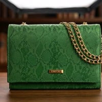 حقائب نسائية • ٢٤قطعة • طويريج