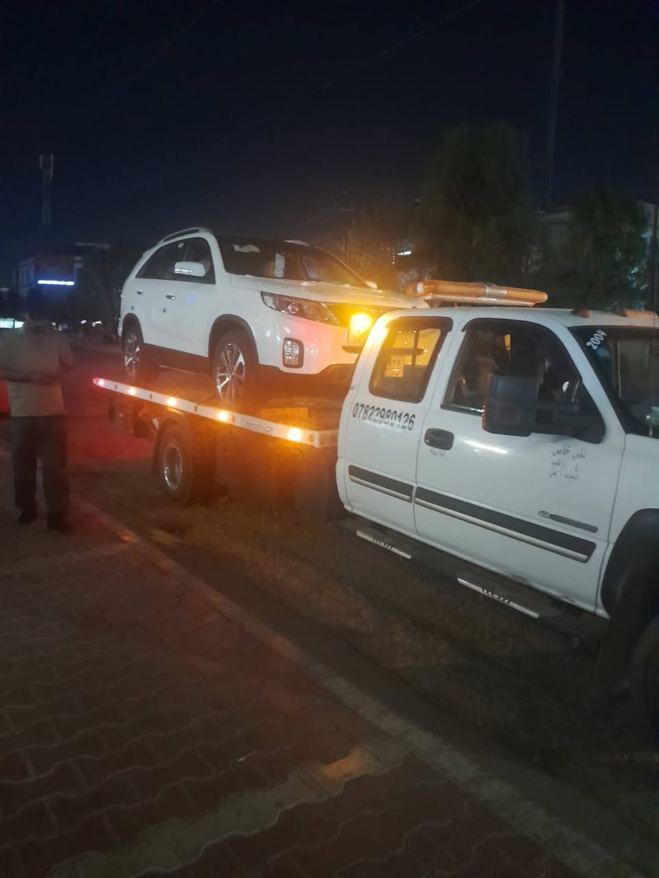 #كرين_سطحي لنقل جميع انواع السيارات داخل وخارج بغداد 《على مدار 24 ساعة 》
***********...
*********** ...
