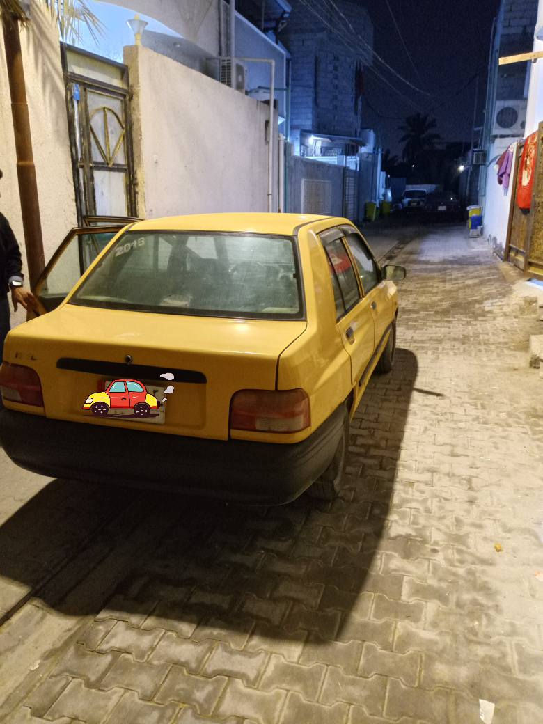 السلام عليكم ورحمه الله سياره سايبه ٢٠١٥ كفاله كير مكينه سياره معمره دواير فقط حداديه جديده من طول لطول تخم تاير تبريد وي سويج ضفيره جديده مال مكينه لسياره متعوب عليه السعر 30بيه مجال رقم صاحب سياره *********** شرط تحويل قرامات وهيئه طيح من سعرها
