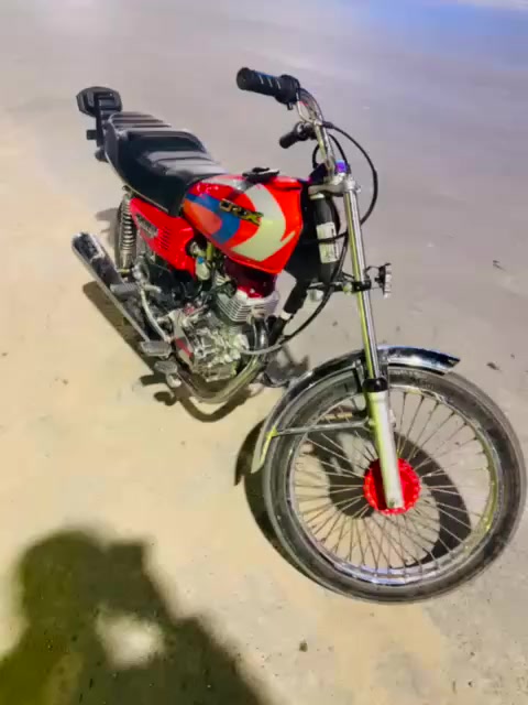 سلام عليكم درجة البيع شوفت عينك نضافه توه معمره تعمير كله اصلي شاصي 2023اورق اصولي سعر مليون 200وبيه مجال مكان بني منصور رقم الهاتف *********** وتدلل
