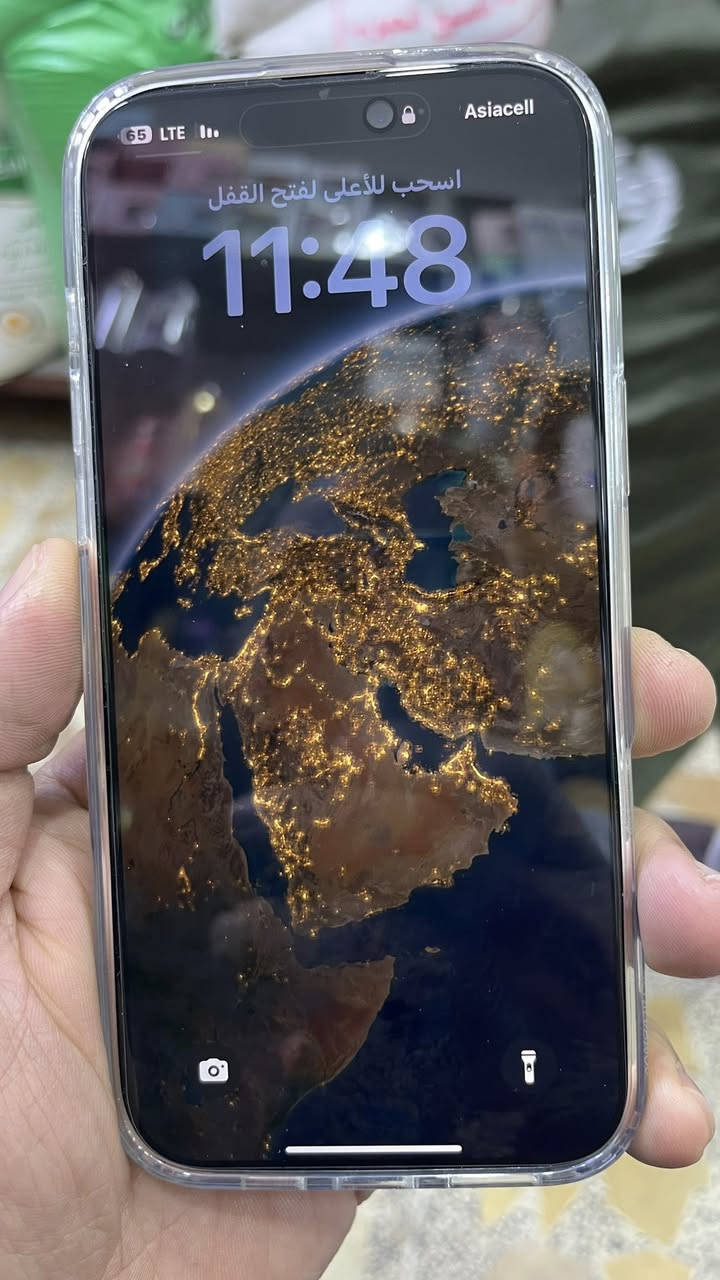 آيفون 16 برو ماكس بذاكرة 256 بطاريه97  فول نضافه معه كارتونه بدون كيبل 
سعر 1.325.000 
بغداد شارع. الكفاح ***********
