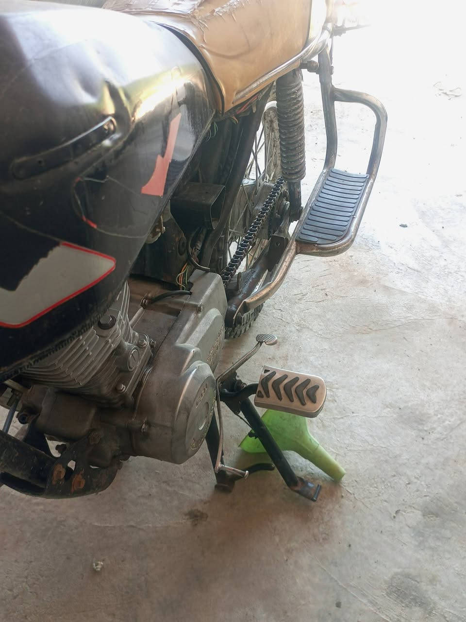 موطور 4 كير موشغال يعوزو تجفيت السعر 250 ماكني ناحية الحجاج. 078325400


**إذا كنت صاحب هذا الإعلان وتريد حذفه لأي سبب، رجاءا أرسل رسالة إلى الدعم الفني**
